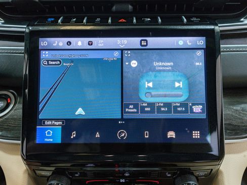 Used 2023 Jeep Grand Cherokee 4WD 4xe image 21