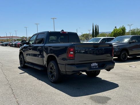 New 2026 RAM 1500 Express AWD/4WD image 4