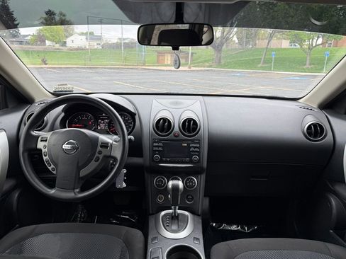 Used 2014 Nissan Rogue S w/ Convenience Package FWD image 11