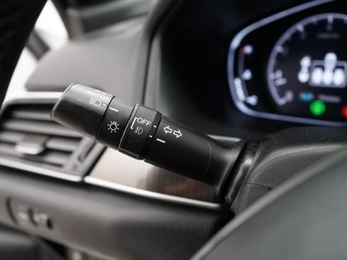 Used 2022 Honda Accord Sport image 19
