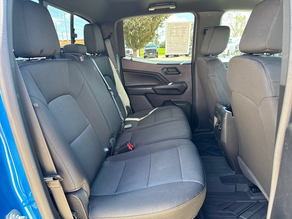 Certified 2024 Chevrolet Colorado Trail Boss w/ Advanced Trailering Package AWD/4WD image 39