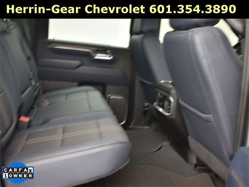 Used 2024 Chevrolet Silverado 2500 High Country image 16