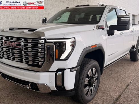 Certified 2025 GMC Sierra 2500 Denali w/ Denali Reserve Package AWD/4WD image 1