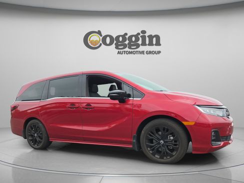 Used 2025 Honda Odyssey Sport-L image 7