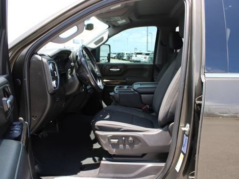 Used 2022 GMC Sierra 2500 SLE w/ SLE Convenience Package AWD/4WD image 13