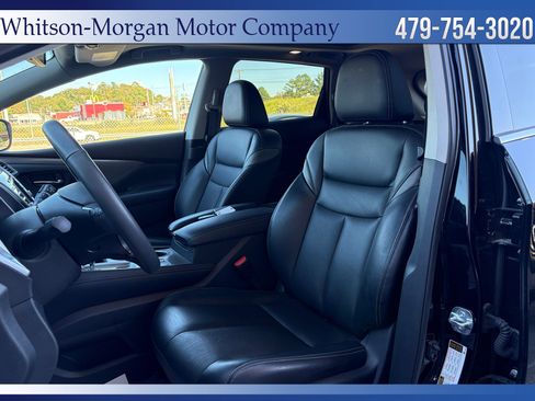 Used 2024 Nissan Murano SL image 9