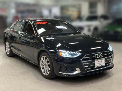 Used 2023 Audi A4 2.0T Premium w/ Convenience Package image 3