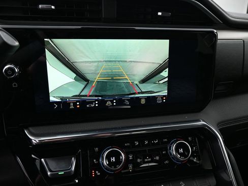 New 2026 GMC Sierra 2500 Denali w/ Denali Reserve Package image 14