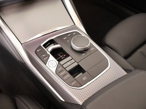 Used 2025 BMW 430i xDrive w/ M Sport Package image 9