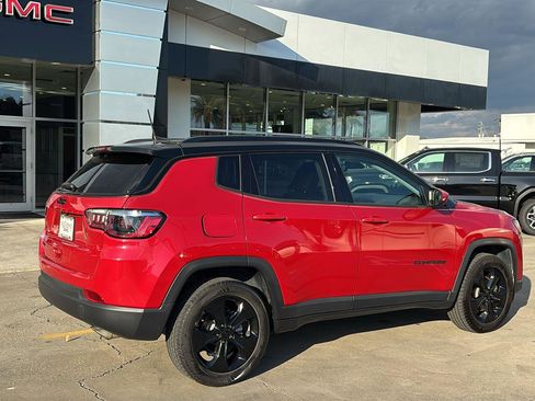 Used 2021 Jeep Compass Latitude w/ Sun and Sound Group image 7