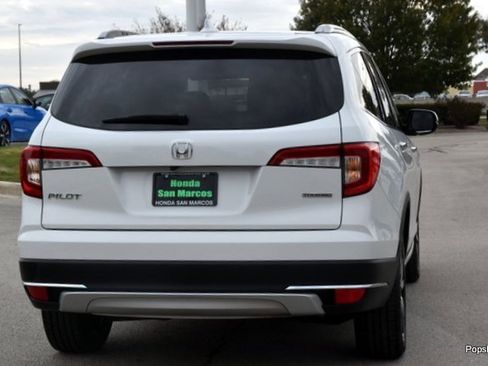Used 2020 Honda Pilot Touring image 3