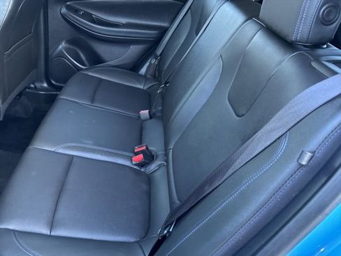 Used 2025 Buick Encore GX Sport Touring w/ Experience Buick Package image 10