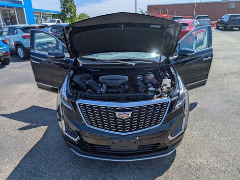 Certified 2023 Cadillac XT5 Premium Luxury w/ LPO, Floor Liner Package AWD/4WD image 13