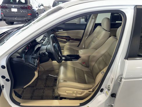 Used 2012 Honda Accord EX-L image 18