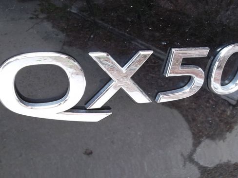 Used 2023 INFINITI QX50 Luxe image 21