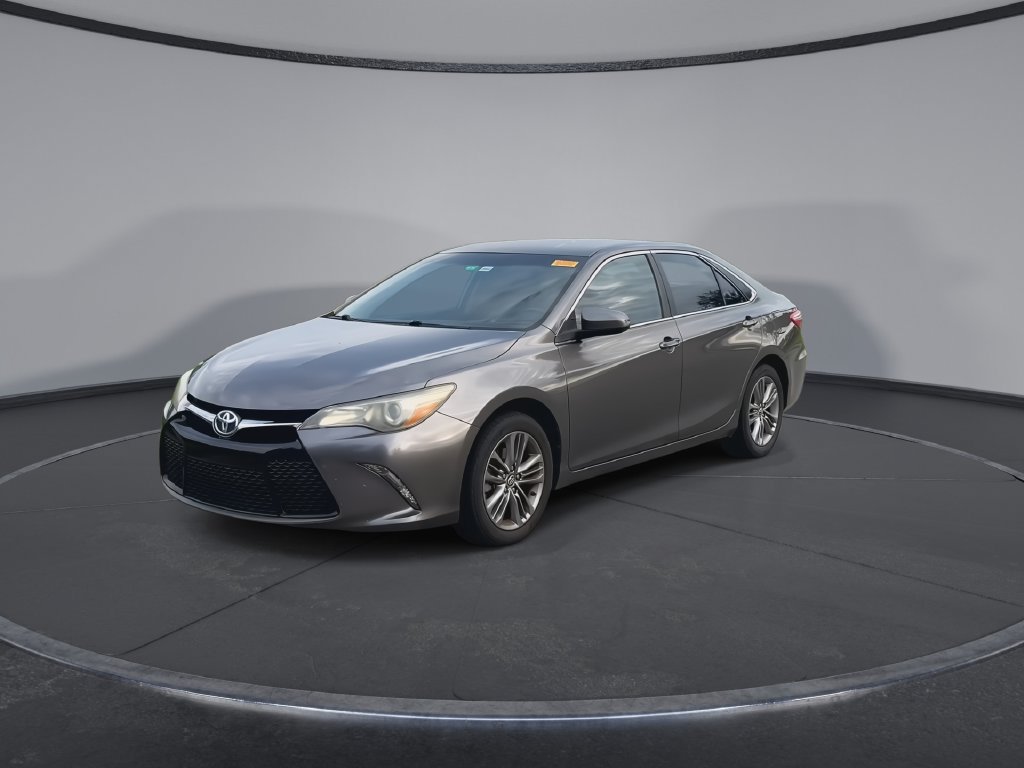 Used 2016 Toyota Camry SE FWD image 4
