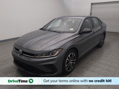 Used 2025 Volkswagen Jetta Sport FWD image 1
