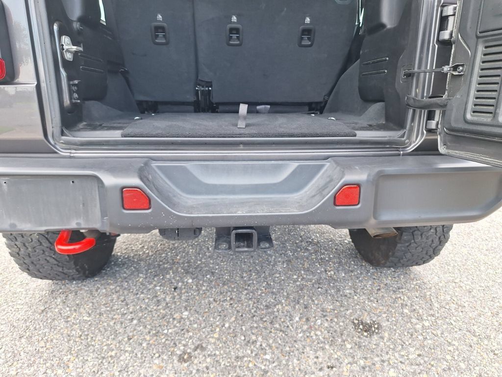 Used 2024 Jeep Wrangler Unlimited Rubicon AWD/4WD image 25