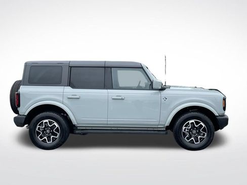 Used 2024 Ford Bronco Outer Banks AWD/4WD image 7