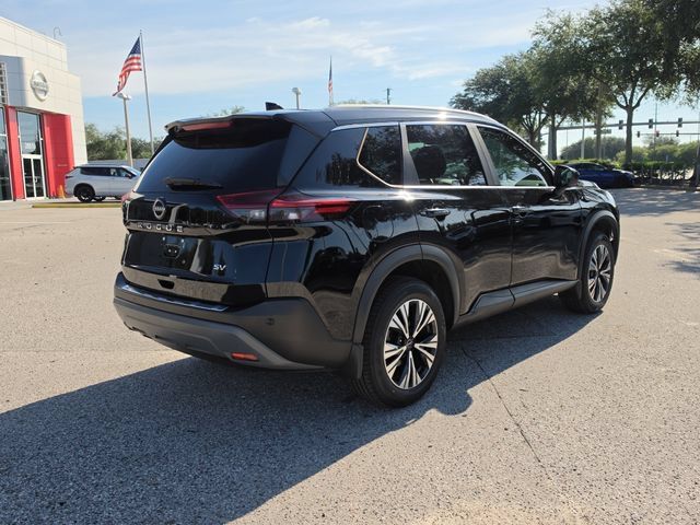 Used 2023 Nissan Rogue SV w/ SV Premium B Package FWD image 8