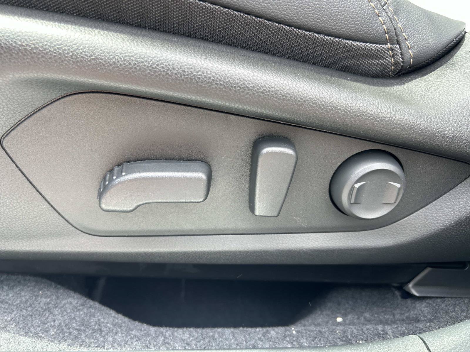 New 2026 Subaru Outback Limited AWD/4WD image 9
