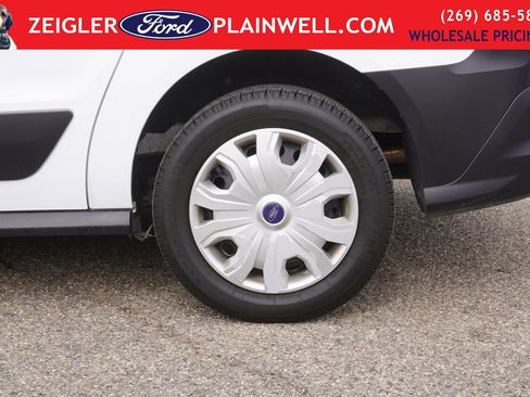 Used 2019 Ford Transit Connect XL image 9