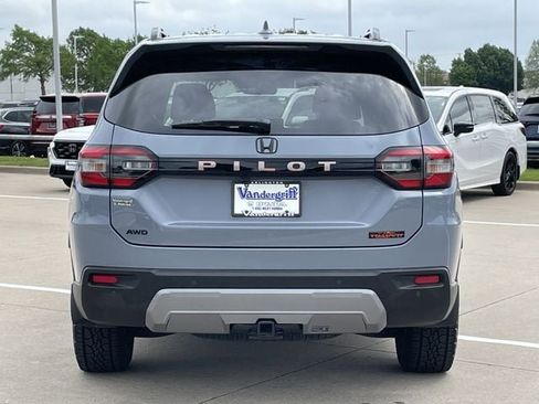 Used 2026 Honda Pilot TrailSport image 5