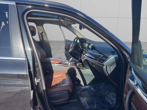 Used 2015 BMW X5 xDrive35i image 12