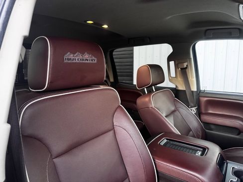 Used 2016 Chevrolet Silverado 1500 High Country w/ High Country Premium Package image 17