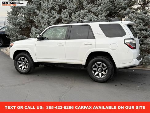 Used 2020 Toyota 4Runner TRD Off-Road Premium image 5