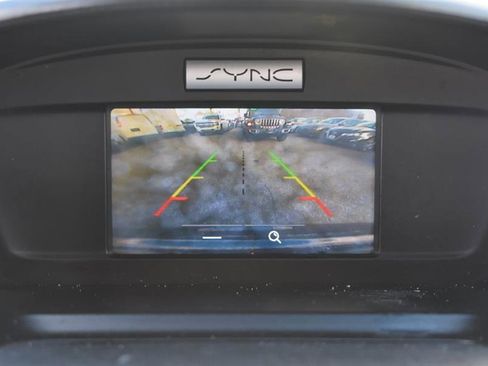 Used 2016 Ford Escape SE image 12