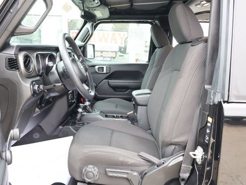 Used 2023 Jeep Wrangler Sport image 11