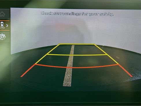 Used 2024 Kia Sportage LX image 21