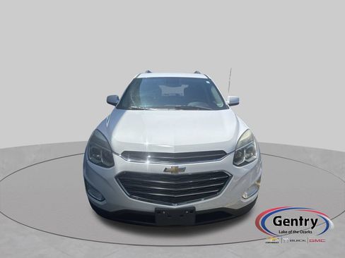 Used 2017 Chevrolet Equinox LT w/ Convenience Package AWD/4WD image 6