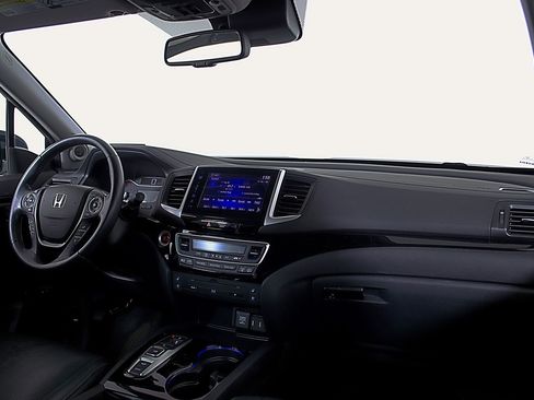 Used 2016 Honda Pilot Elite image 15