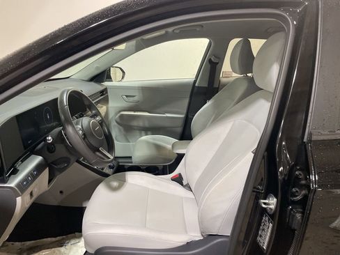 Certified 2024 Hyundai Kona SEL w/ Convenience Package image 16