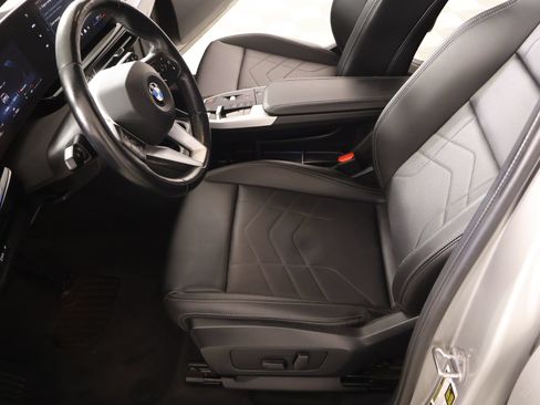 Used 2024 BMW X1 xDrive28i AWD/4WD image 12