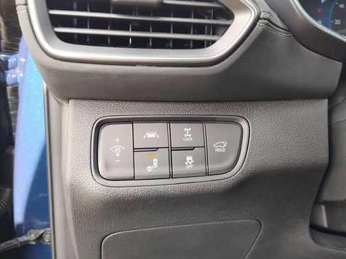 Used 2019 Hyundai Santa Fe Limited image 20