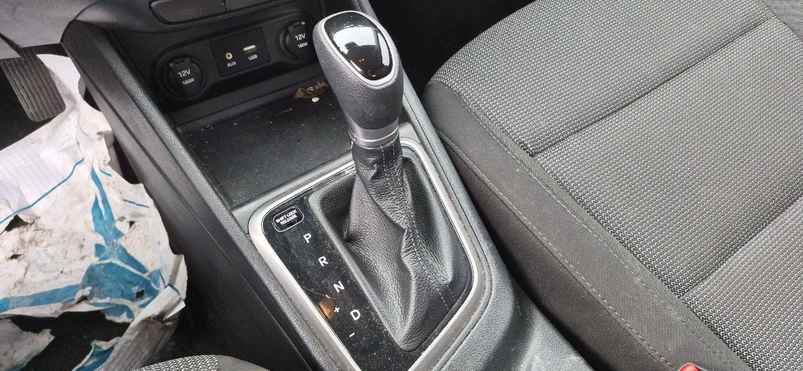 Used 2020 Hyundai Accent SE FWD image 8