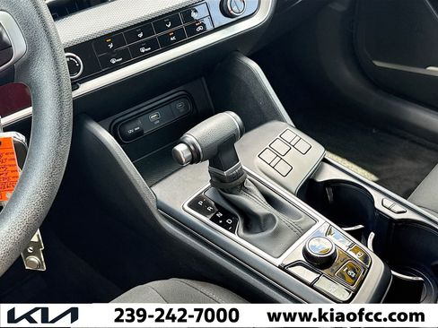 Used 2023 Kia Sportage LX image 26