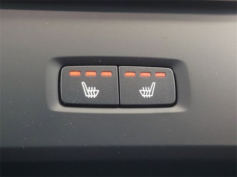 New 2026 Volvo XC60 T8 Plus w/ Protection Package Premier image 9