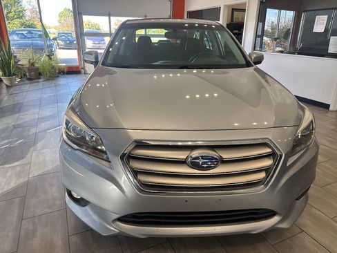 Used 2017 Subaru Legacy 2.5i Limited image 4