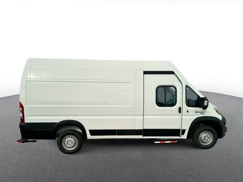 Used 2024 RAM ProMaster 3500 w/ Delivery Van Package image 9