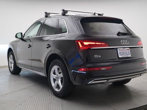 Used 2023 Audi Q5 2.0T Premium w/ Convenience Package AWD/4WD image 3