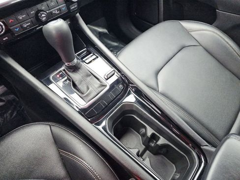 Used 2024 Jeep Compass Limited image 33