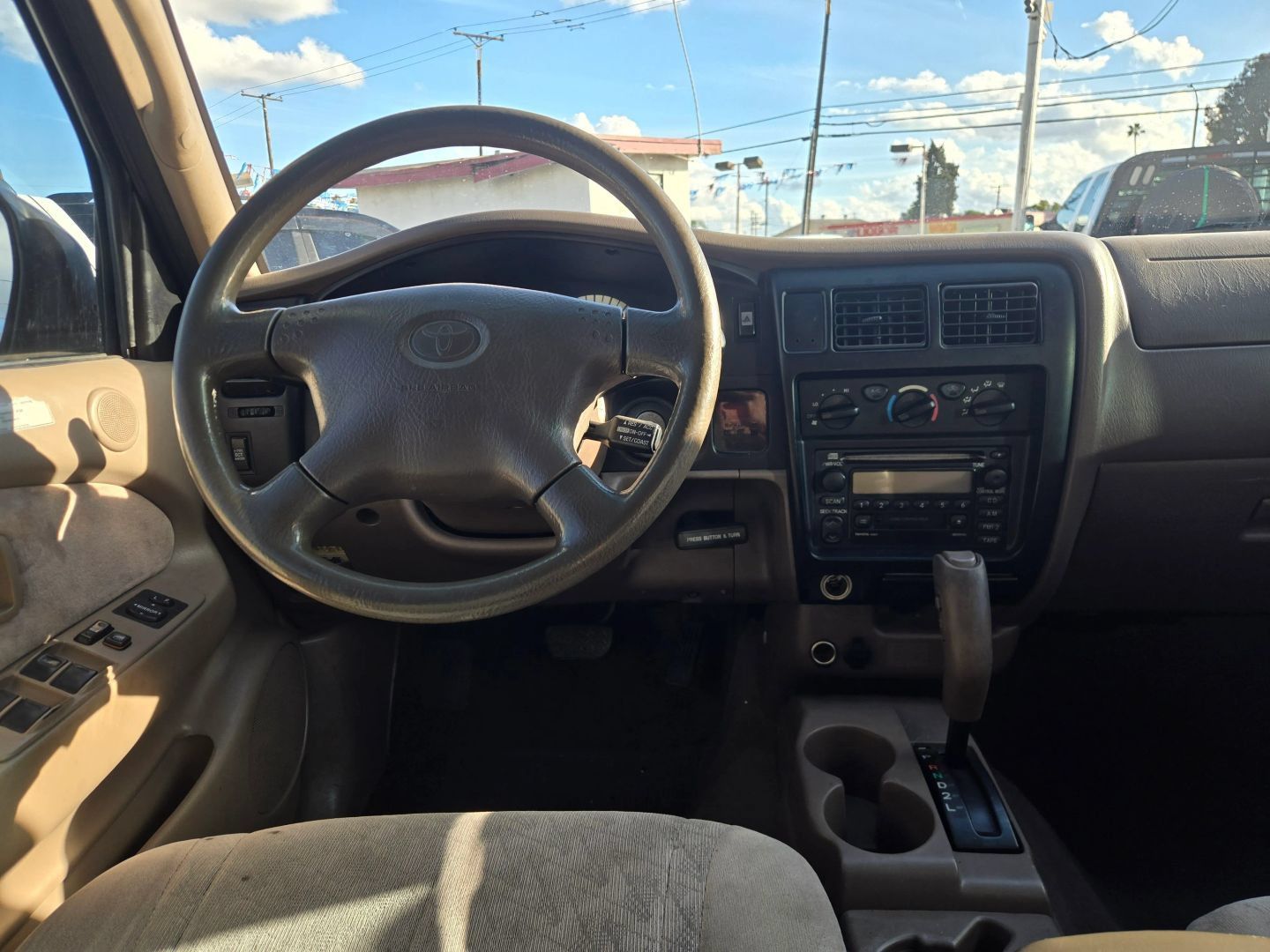 Used 2002 Toyota Tacoma PreRunner RWD image 19