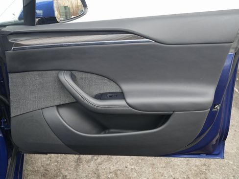 Used 2021 Tesla Model S Long Range image 39