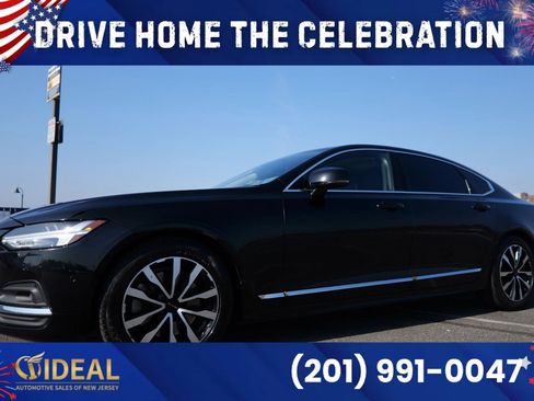 Used 2023 Volvo S90 B6 Plus AWD/4WD image 4