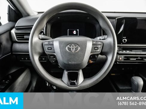 Used 2025 Toyota Camry LE image 24