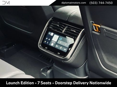 Used 2023 Rivian R1S Launch Edition AWD/4WD image 22